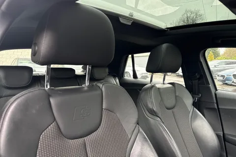 21 of 46 for Audi Q2 1.4 TFSI CoD S line Euro 6 (s/s) 5dr