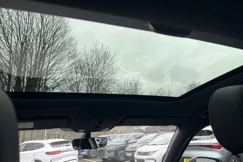 26 of 46 for Audi Q2 1.4 TFSI CoD S line Euro 6 (s/s) 5dr