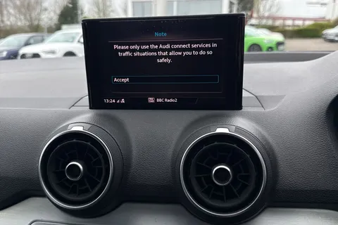 28 of 62 for Audi Q2 S line 40 TFSI quattro 190 PS S tronic