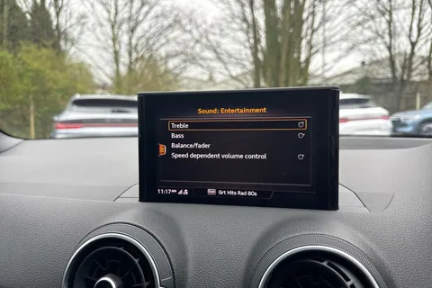 34 of 46 for Audi Q2 1.4 TFSI CoD S line Euro 6 (s/s) 5dr