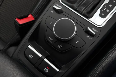 53 of 62 for Audi Q2 S line 40 TFSI quattro 190 PS S tronic