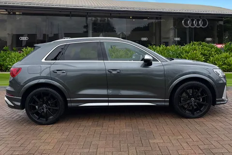 3 of 66 for Audi RS Q3 400 PS S tronic