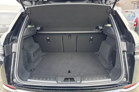 DF73VAY Land Rover Range Rover Evoque 2.0 D200 MHEV S Auto 4WD Euro 6 (s/s) 5dr Thumbnail #7