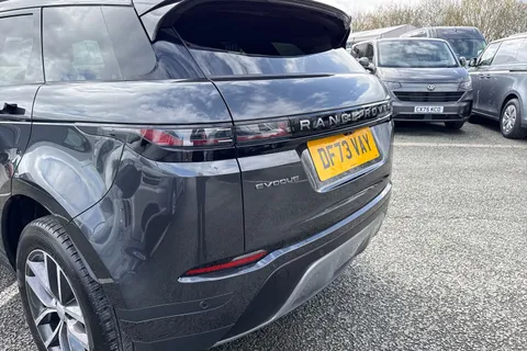 DF73VAY Land Rover Range Rover Evoque 2.0 D200 MHEV S Auto 4WD Euro 6 (s/s) 5dr Thumbnail #8