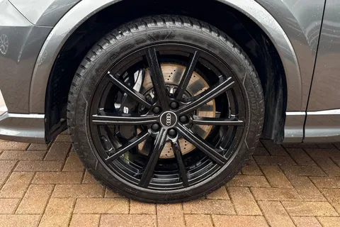 12 of 66 for Audi RS Q3 400 PS S tronic