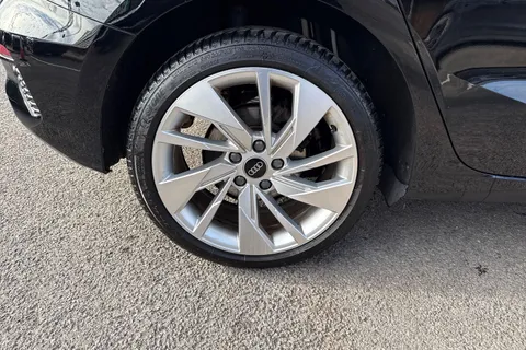 DG24RXO Audi A3 Sport 30 TFSI 110 PS 6-speed Thumbnail #13