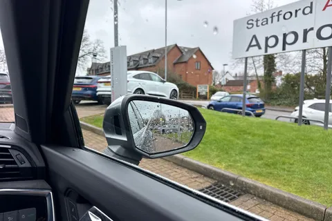 21 of 66 for Audi RS Q3 400 PS S tronic