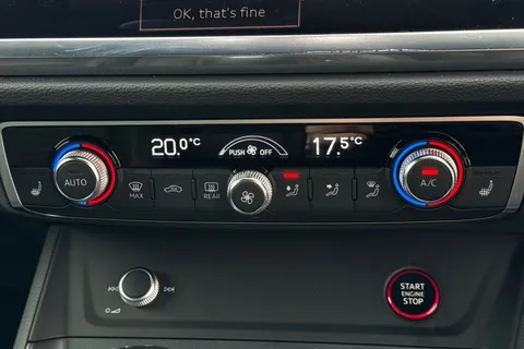 22 of 66 for Audi RS Q3 400 PS S tronic