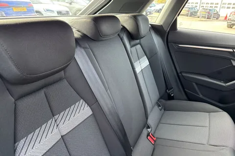 DG24RXO Audi A3 Sport 30 TFSI 110 PS 6-speed Thumbnail #20