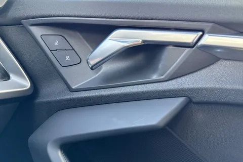 DG24RXO Audi A3 Sport 30 TFSI 110 PS 6-speed Thumbnail #22