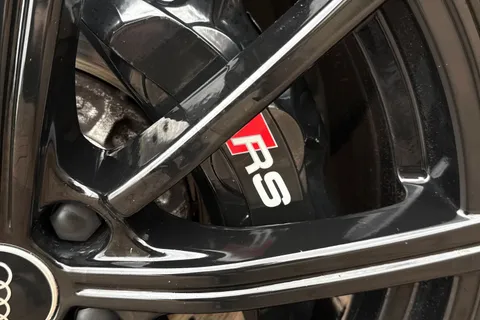 32 of 66 for Audi RS Q3 400 PS S tronic