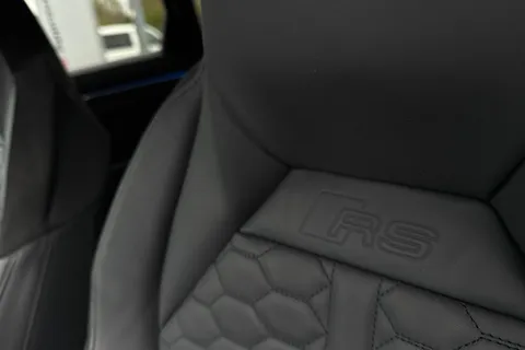 36 of 66 for Audi RS Q3 400 PS S tronic