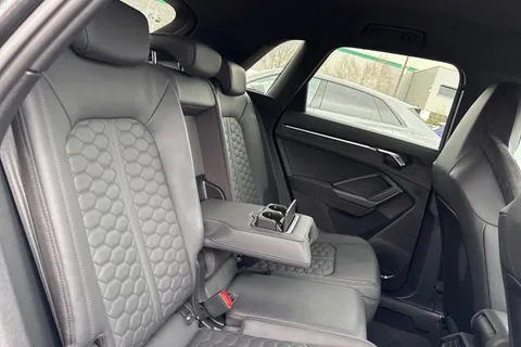 43 of 66 for Audi RS Q3 400 PS S tronic