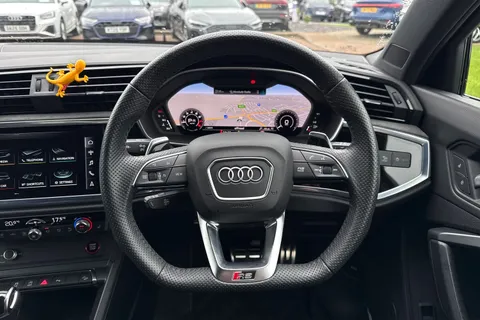 46 of 66 for Audi RS Q3 400 PS S tronic
