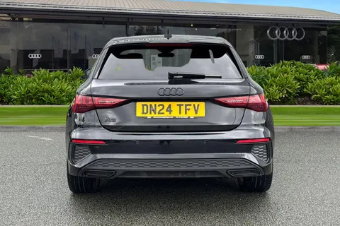 DN24TFV Audi A3 Sportback Black Edition 35 TFSI  150 PS S tronic Thumbnail #5