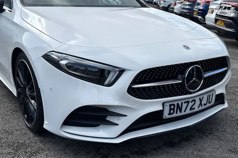 BN72XJU Mercedes-Benz A Class 2.0 A200d AMG Line Night Edition (Premium Plus) 8G-DCT Euro 6 (s/s) 4dr Thumbnail #10