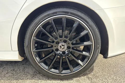 BN72XJU Mercedes-Benz A Class 2.0 A200d AMG Line Night Edition (Premium Plus) 8G-DCT Euro 6 (s/s) 4dr Thumbnail #11