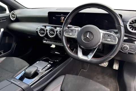 BN72XJU Mercedes-Benz A Class 2.0 A200d AMG Line Night Edition (Premium Plus) 8G-DCT Euro 6 (s/s) 4dr Thumbnail #15