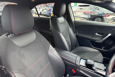 BN72XJU Mercedes-Benz A Class 2.0 A200d AMG Line Night Edition (Premium Plus) 8G-DCT Euro 6 (s/s) 4dr Thumbnail #25