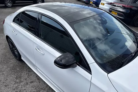 BN72XJU Mercedes-Benz A Class 2.0 A200d AMG Line Night Edition (Premium Plus) 8G-DCT Euro 6 (s/s) 4dr Thumbnail #31