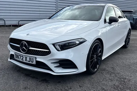 BN72XJU Mercedes-Benz A Class 2.0 A200d AMG Line Night Edition (Premium Plus) 8G-DCT Euro 6 (s/s) 4dr Thumbnail #33