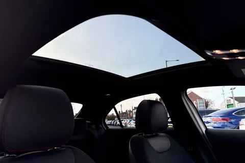 BN72XJU Mercedes-Benz A Class 2.0 A200d AMG Line Night Edition (Premium Plus) 8G-DCT Euro 6 (s/s) 4dr Thumbnail #38