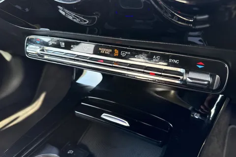 BN72XJU Mercedes-Benz A Class 2.0 A200d AMG Line Night Edition (Premium Plus) 8G-DCT Euro 6 (s/s) 4dr Thumbnail #49