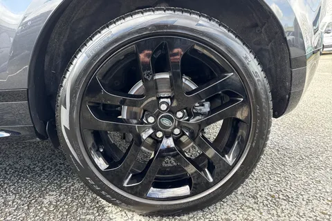 KP24NHD Land Rover Range Rover Evoque 2.0 D200 MHEV Dynamic HSE Auto 4WD Euro 6 (s/s) 5dr Thumbnail #12