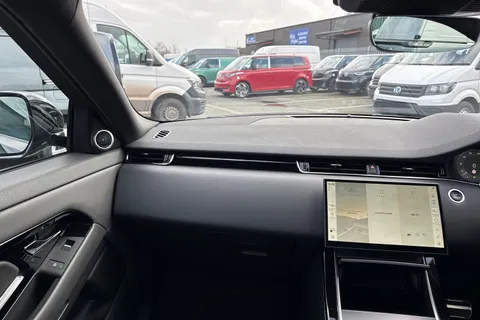 KP24NHD Land Rover Range Rover Evoque 2.0 D200 MHEV Dynamic HSE Auto 4WD Euro 6 (s/s) 5dr Thumbnail #21