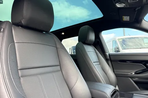 KP24NHD Land Rover Range Rover Evoque 2.0 D200 MHEV Dynamic HSE Auto 4WD Euro 6 (s/s) 5dr Thumbnail #25