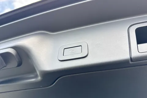 KP24NHD Land Rover Range Rover Evoque 2.0 D200 MHEV Dynamic HSE Auto 4WD Euro 6 (s/s) 5dr Thumbnail #29