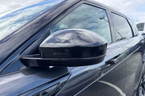 KP24NHD Land Rover Range Rover Evoque 2.0 D200 MHEV Dynamic HSE Auto 4WD Euro 6 (s/s) 5dr Thumbnail #33