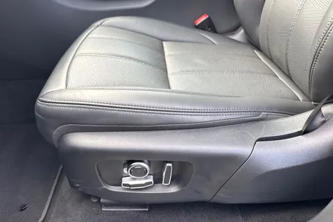 KP24NHD Land Rover Range Rover Evoque 2.0 D200 MHEV Dynamic HSE Auto 4WD Euro 6 (s/s) 5dr Thumbnail #39