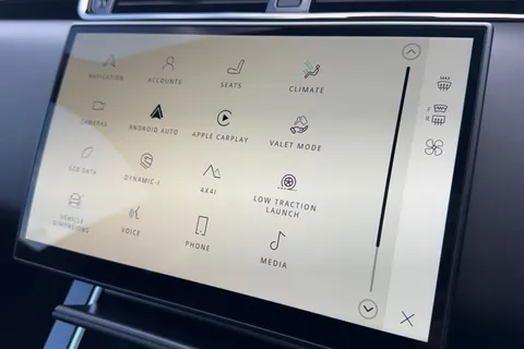 KP24NHD Land Rover Range Rover Evoque 2.0 D200 MHEV Dynamic HSE Auto 4WD Euro 6 (s/s) 5dr Thumbnail #54