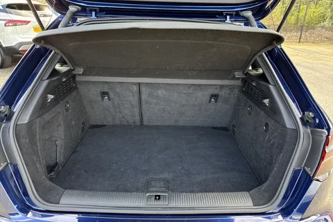 SW18EPE Audi S3 2.0 TFSI Black Edition Sportback S Tronic quattro Euro 6 (s/s) 5dr Thumbnail #8