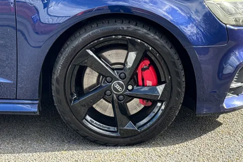 SW18EPE Audi S3 2.0 TFSI Black Edition Sportback S Tronic quattro Euro 6 (s/s) 5dr Thumbnail #11