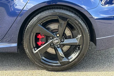 SW18EPE Audi S3 2.0 TFSI Black Edition Sportback S Tronic quattro Euro 6 (s/s) 5dr Thumbnail #13