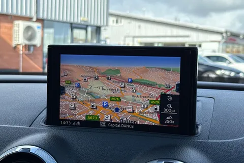 SW18EPE Audi S3 2.0 TFSI Black Edition Sportback S Tronic quattro Euro 6 (s/s) 5dr Thumbnail #18