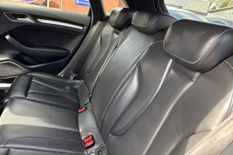 SW18EPE Audi S3 2.0 TFSI Black Edition Sportback S Tronic quattro Euro 6 (s/s) 5dr Thumbnail #20