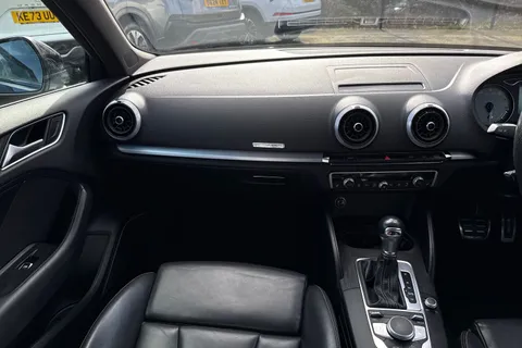 SW18EPE Audi S3 2.0 TFSI Black Edition Sportback S Tronic quattro Euro 6 (s/s) 5dr Thumbnail #21