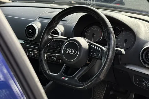 SW18EPE Audi S3 2.0 TFSI Black Edition Sportback S Tronic quattro Euro 6 (s/s) 5dr Thumbnail #33