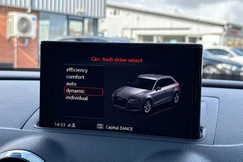 SW18EPE Audi S3 2.0 TFSI Black Edition Sportback S Tronic quattro Euro 6 (s/s) 5dr Thumbnail #51