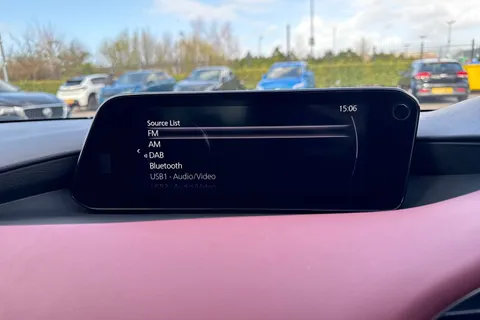 LS69AUX Mazda Mazda3 2.0 SKYACTIV-X MHEV GT Sport Tech Auto Euro 6 (s/s) 5dr Thumbnail #50