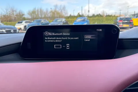 LS69AUX Mazda Mazda3 2.0 SKYACTIV-X MHEV GT Sport Tech Auto Euro 6 (s/s) 5dr Thumbnail #51