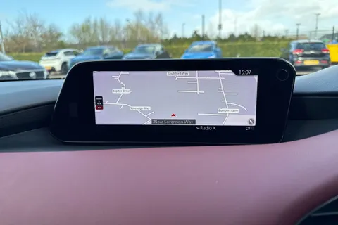 LS69AUX Mazda Mazda3 2.0 SKYACTIV-X MHEV GT Sport Tech Auto Euro 6 (s/s) 5dr Thumbnail #52