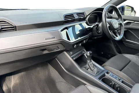 PF22OXE Audi Q3 S line 40 TDI quattro 200 PS S tronic Thumbnail #16