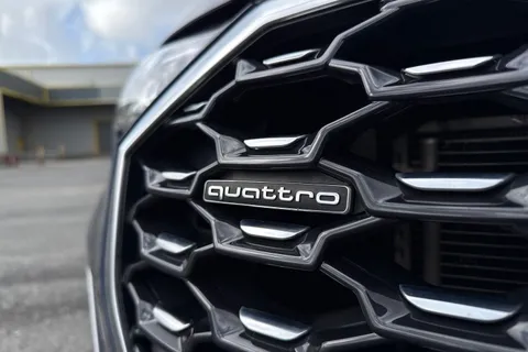 PF22OXE Audi Q3 S line 40 TDI quattro 200 PS S tronic Thumbnail #29