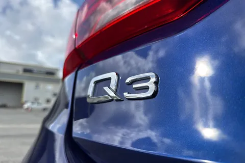 PF22OXE Audi Q3 S line 40 TDI quattro 200 PS S tronic Thumbnail #34