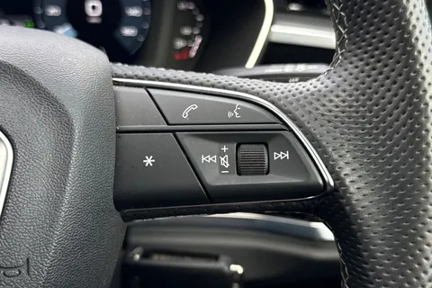 PF22OXE Audi Q3 S line 40 TDI quattro 200 PS S tronic Thumbnail #52