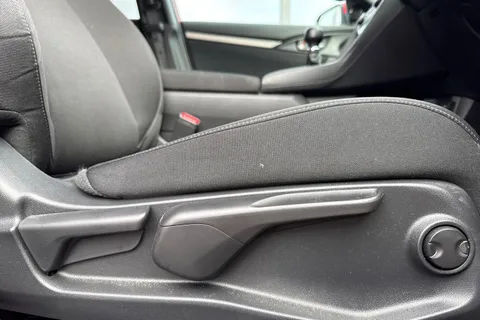 PY21EHH Honda Civic 1.5 VTEC Turbo Sport Euro 6 (s/s) 5dr Thumbnail #45